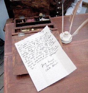 The letter on the writing desk