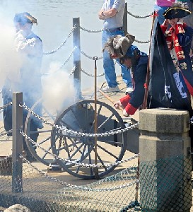 The Reiske Cannon firing