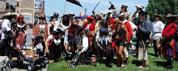 Pirates gathered in preparation for the parade 3