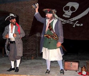 Auctioneers Captain Spike and Captain Jim