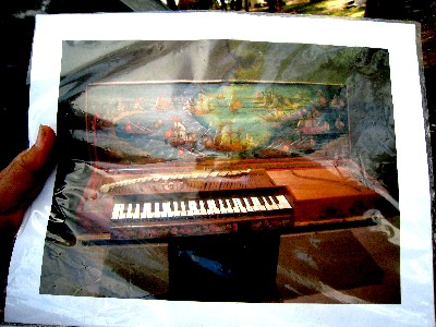 A photo of the photo of the clavichord